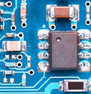 深圳華科貼片電容代理商:貼片電容有沒有極性呢? 深圳華科貼片電容代理商:貼片電容有沒有極性呢?